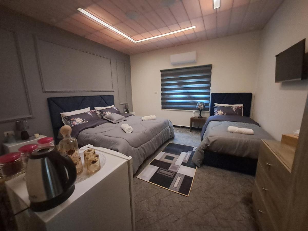 Cardostudio Hotel Dzseras Kültér fotó