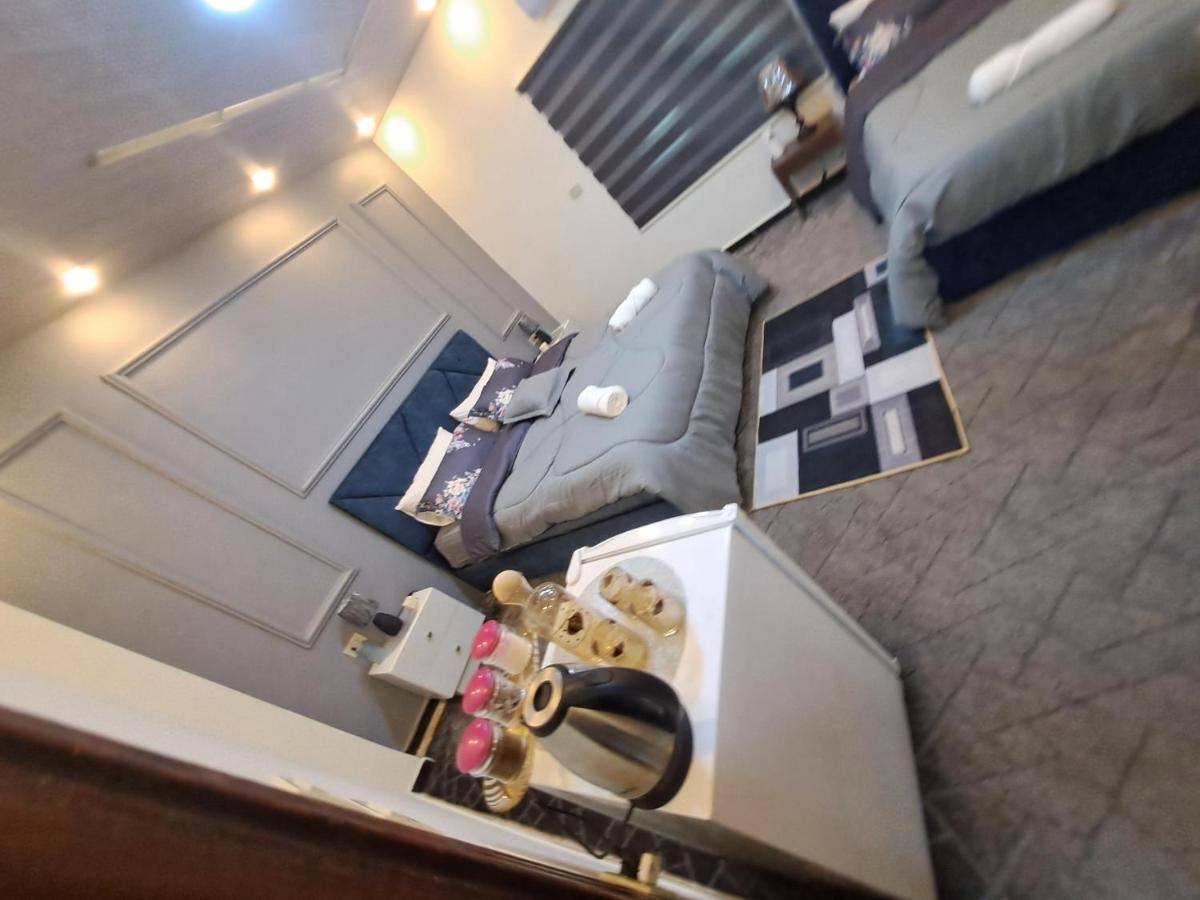 Cardostudio Hotel Dzseras Kültér fotó
